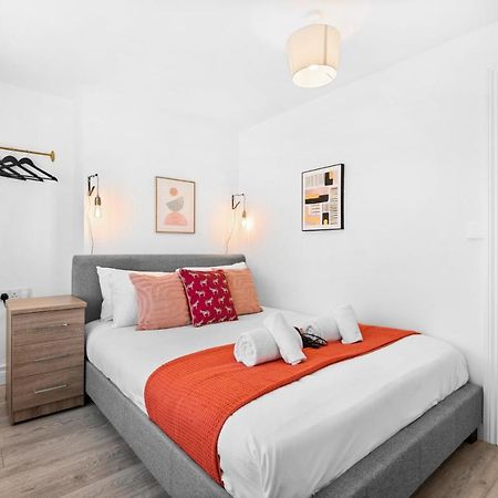 Off Road Parking, Garden, Smart Tv'S In All Rooms! Morriston 외부 사진